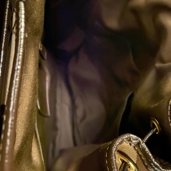 Like new, Signature Coach Medium backpack - Picture 3 of 3